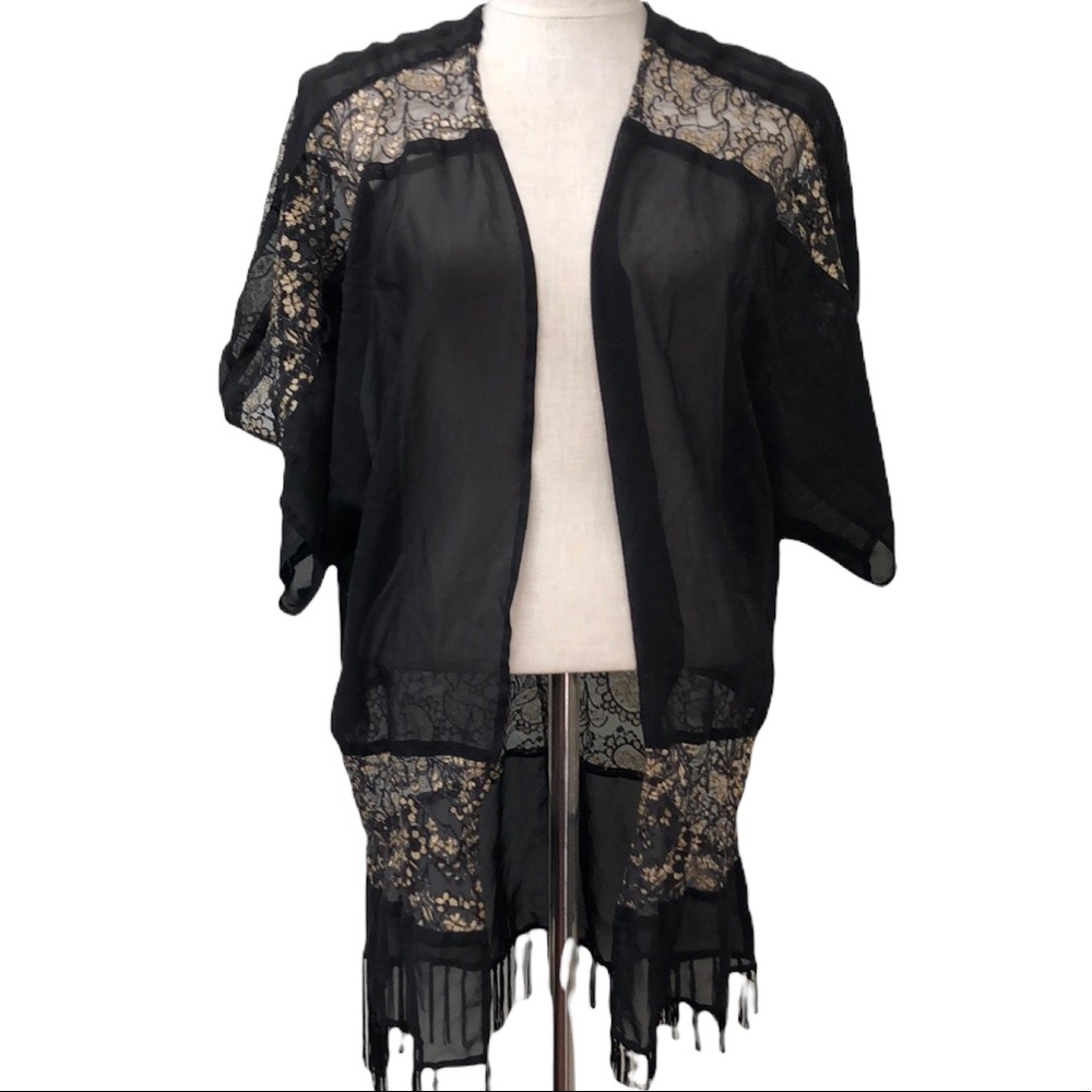 Betsy Johnson kimono robe